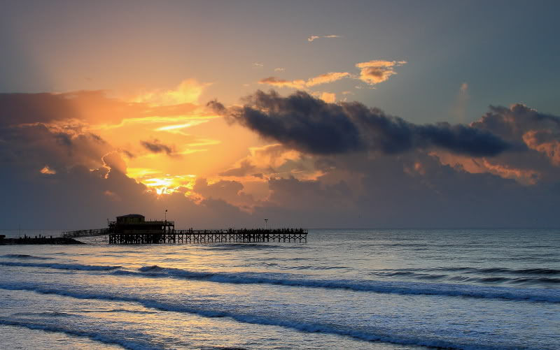 Photo from the 61st Street Fishing Pier